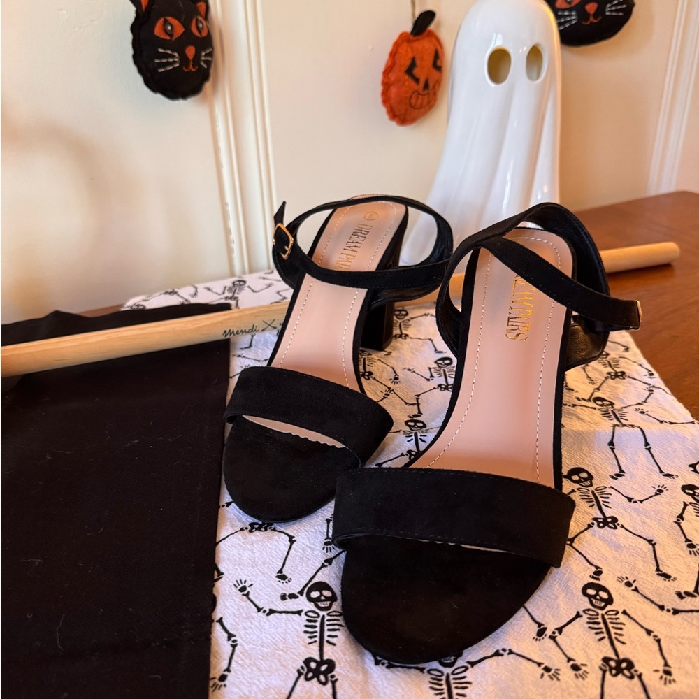 Dream Pairs Black Heels